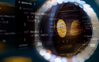 禹州 api php源码,下载的php源码怎么运行呢？