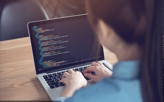 禹州 api php源码,下载的php源码怎么运行呢？